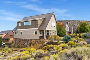 328 Parks Loop, Redmond, OR 97756 - Photo 5