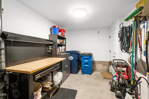 328 Parks Loop, Redmond, OR 97756 - Photo 47