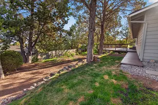 3060 SW 35th Ct, Redmond, OR 97756 - Photo 33