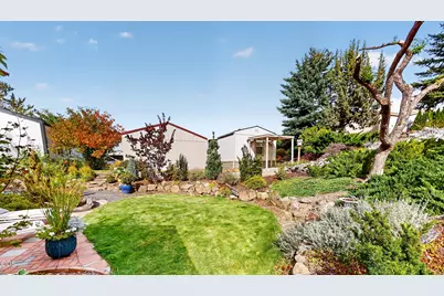 6100 S Highway 97 #UNIT 42, Redmond, OR 97756 - Photo 25