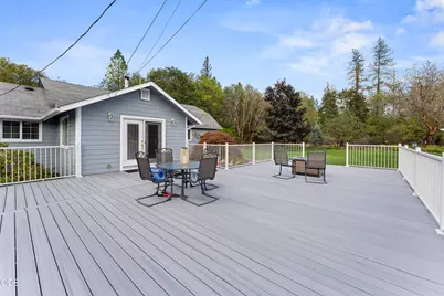 8939 Monument Drive, Grants Pass, OR 97526 - Photo 33