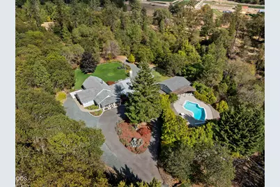 8939 Monument Drive, Grants Pass, OR 97526 - Photo 1