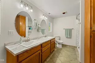 8939 Monument Dr, Grants Pass, OR 97526 - Photo 19