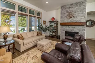 14189 SW Umbarger Rd, Powell Butte, OR 97753 - Photo 5