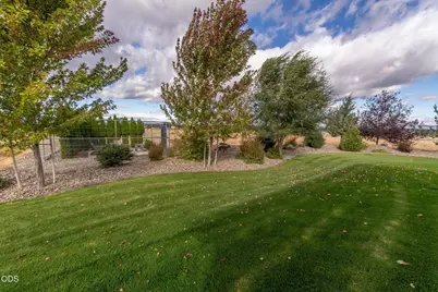 14189 SW Umbarger Road, Powell Butte, OR 97753 - Photo 23