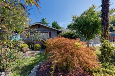 203 S Rose Street, Phoenix, OR 97535 - Photo 35