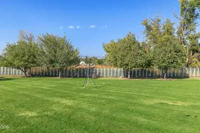 7808 Hilyard Avenue, Klamath Falls, OR 97603 - Photo 63