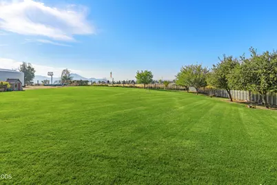 7808 Hilyard Avenue, Klamath Falls, OR 97603 - Photo 57