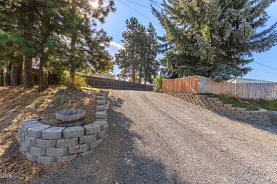 7808 Hilyard Avenue, Klamath Falls, OR 97603 - Photo 67