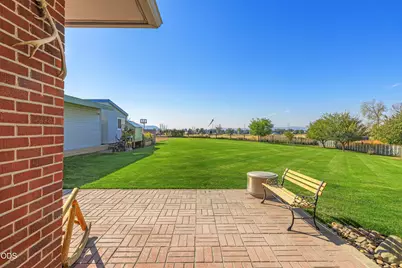 7808 Hilyard Avenue, Klamath Falls, OR 97603 - Photo 7