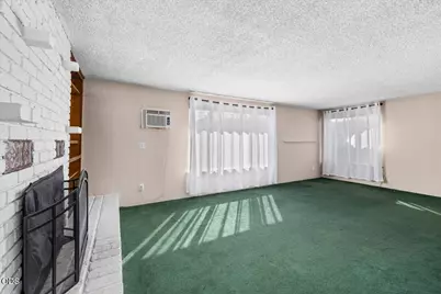 723 SW Cypress Street, Grants Pass, OR 97526 - Photo 9