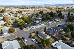 1003 Juanita Way, Central Point, OR 97502 - Photo 43