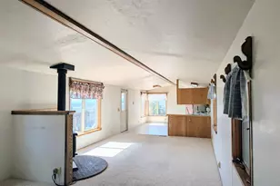 5909 SE Pueblo Rd, Prineville, OR 97754 - Photo 9