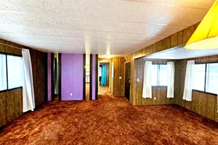 200 SW D St, Madras, OR 97741 - Photo 5