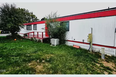 200 SW D Street #10, Madras, OR 97741 - Photo 19