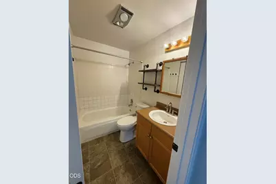 1700 NE Wells Acres #APT 31, Bend, OR 97701 - Photo 7
