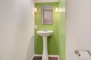 487 Rock St, Ashland, OR 97520 - Photo 31