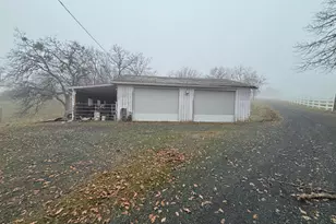 5311 Pioneer Rd, Medford, OR 97501 - Photo 49