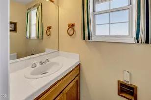 5311 Pioneer Rd, Medford, OR 97501 - Photo 43
