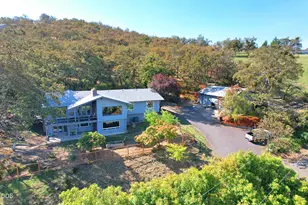 783 S Stage Rd, Medford, OR 97501 - Photo 1