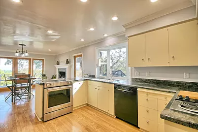 783 S Stage Road, Medford, OR 97501 - Photo 27