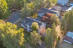 162 Napa St, Eagle Point, OR 97524 - Photo 17