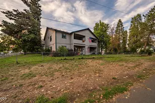 162 Napa St, Eagle Point, OR 97524 - Photo 11