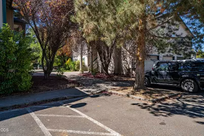 162 Napa Street, Eagle Point, OR 97524 - Photo 5