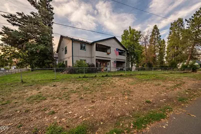 [Address not provided], Eagle Point, OR 97524 - Photo 43