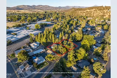 [Address not provided], Eagle Point, OR 97524 - Photo 5