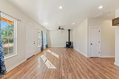 630 Schumacher Street, Cave Junction, OR 97523 - Photo 11