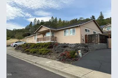 605 Lia Way, Rogue River, OR 97537 - Photo 3
