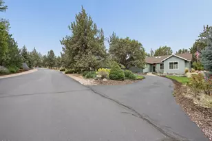 2311 Condor Dr, Redmond, OR 97756 - Photo 3