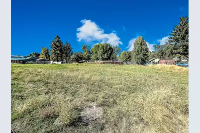 5113 S 6th Street, Klamath Falls, OR 97603 - Photo 3