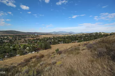 Hillside Avenue, Klamath Falls, OR 97601 - Photo 17