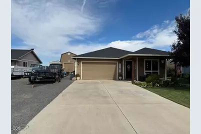 611 E A Street, Culver, OR 97734 - Photo 3