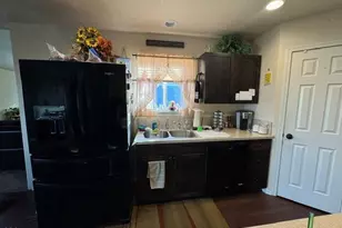 611 E A St, Culver, OR 97734 - Photo 9