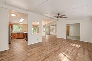 124 Dearing Wy, Grants Pass, OR 97527 - Photo 9