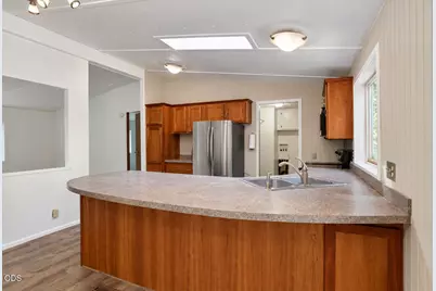 124 Dearing Way, Grants Pass, OR 97527 - Photo 11