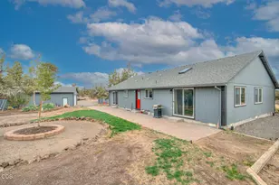 25430 Elk Ln, Bend, OR 97701 - Photo 25