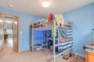 25430 Elk Ln, Bend, OR 97701 - Photo 19