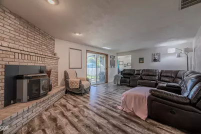 2212 Westfall Circle, Medford, OR 97504 - Photo 7