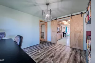 2212 Westfall Cir, Medford, OR 97504 - Photo 11
