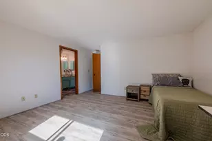 2212 Westfall Cir, Medford, OR 97504 - Photo 23