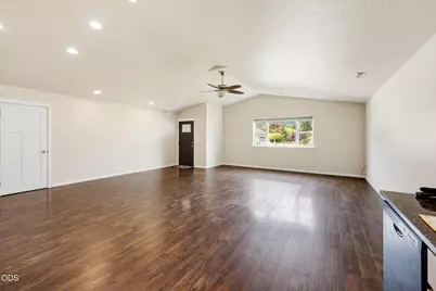 104 Vista Circle, Rogue River, OR 97537 - Photo 9