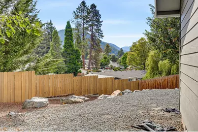 104 Vista Circle, Rogue River, OR 97537 - Photo 31