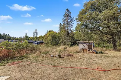 2494 Hamilton Lane, Grants Pass, OR 97527 - Photo 33