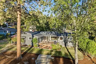 215 Stagecoach Dr, Jacksonville, OR 97530 - Photo 35