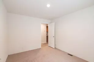 61071 Chuckanut Dr, Bend, OR 97702 - Photo 17