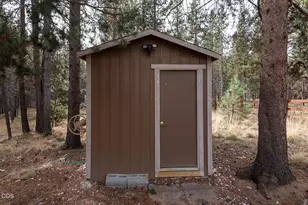 16845 Derringer Dr, Bend, OR 97707 - Photo 45